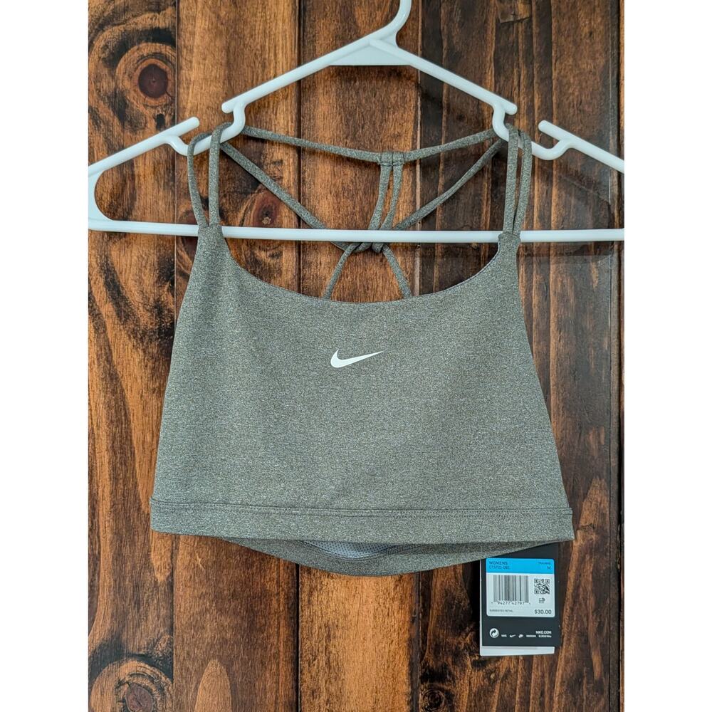 NWT Nike womens gray sports bra light support womens sz medium